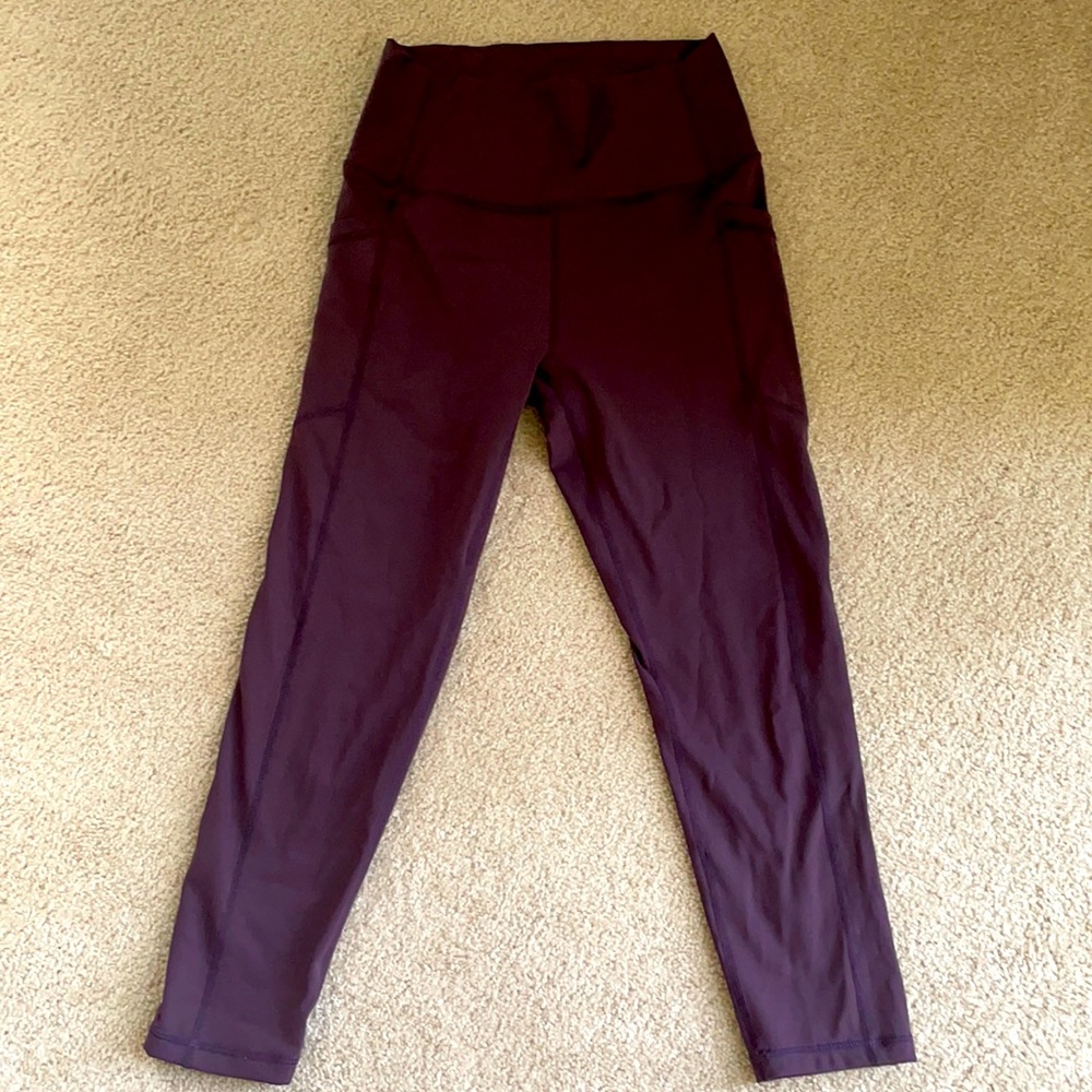 Capri pocket leggings